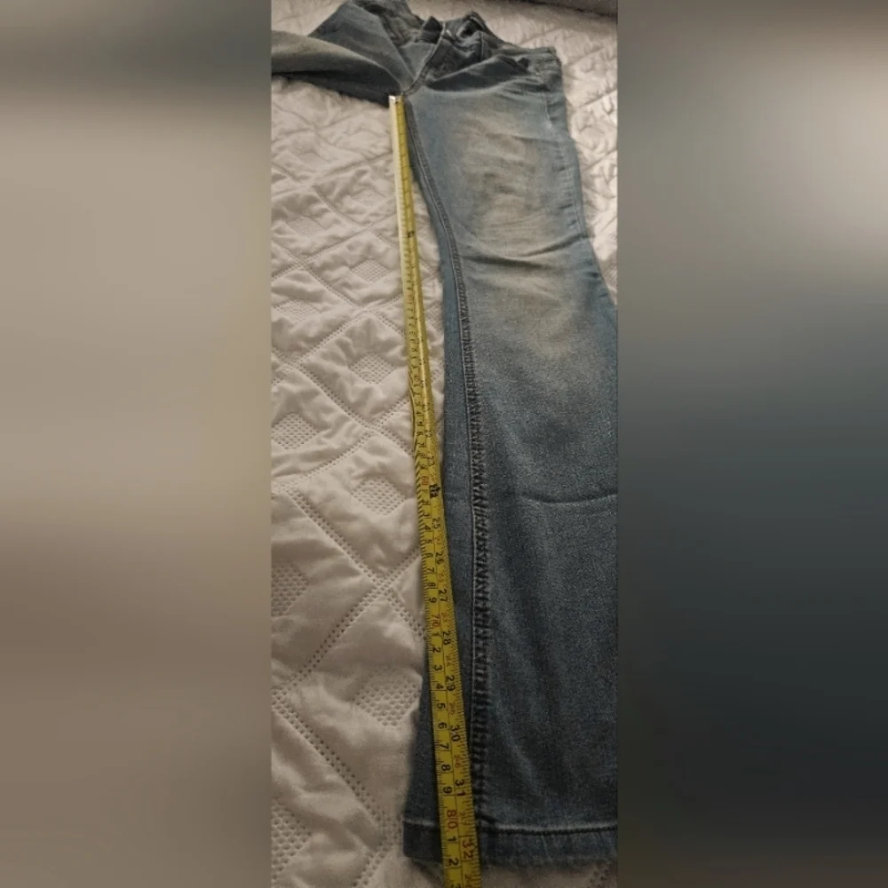 🌟Classic Y2k Style Womens Blue Flared Vintage Jeans Size 4🌟